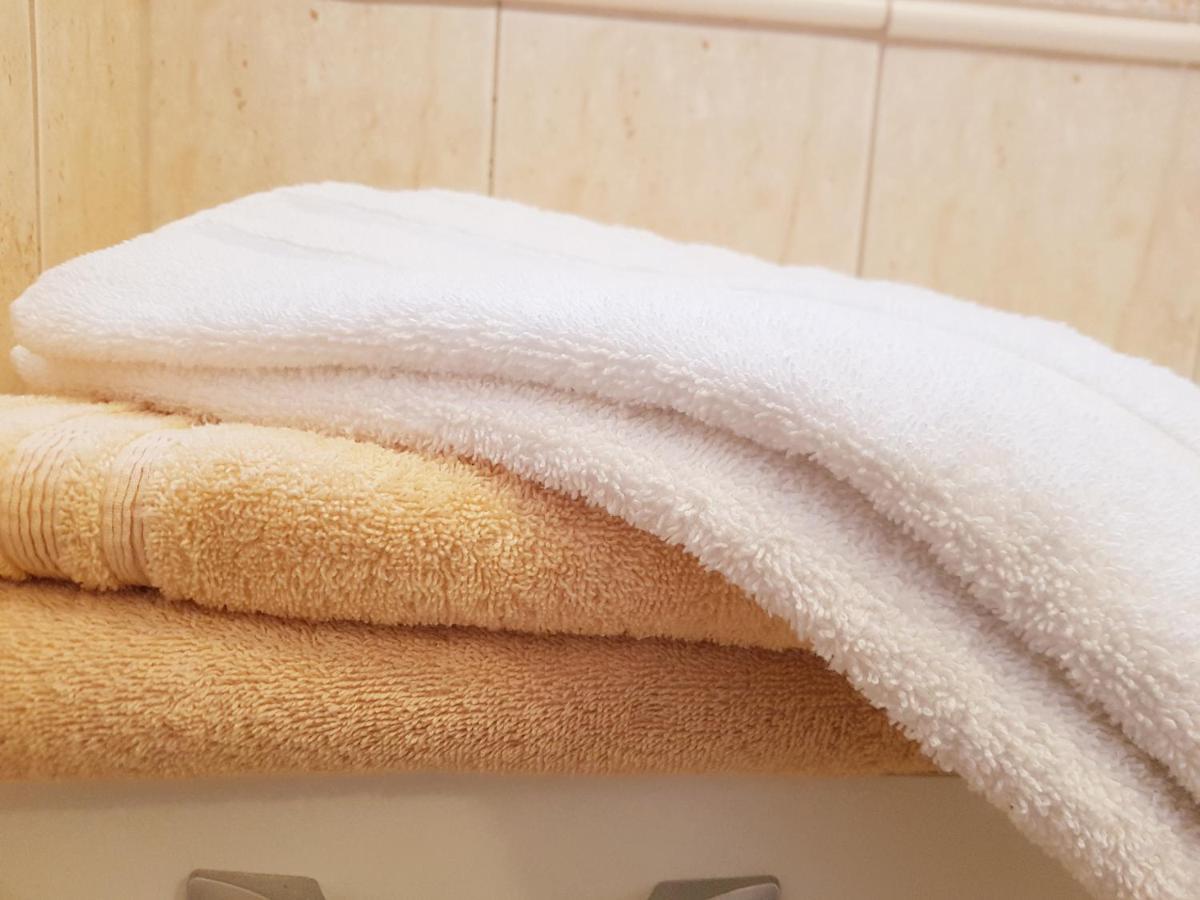 Hajdúszoboszló Lola Studio Apartman מראה חיצוני תמונה